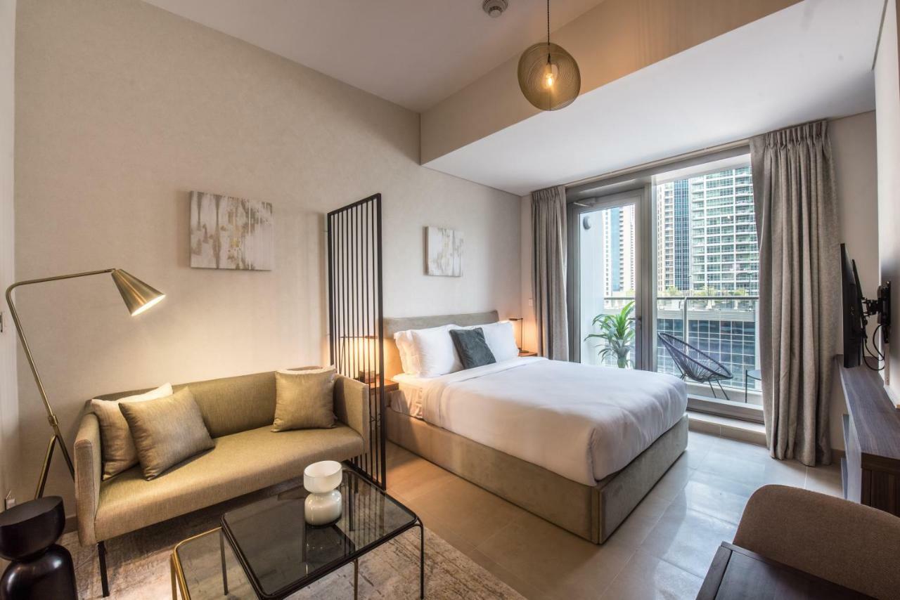 Fantastay - Luxury Studio Sparkle Tower Dubai Marina Екстериор снимка